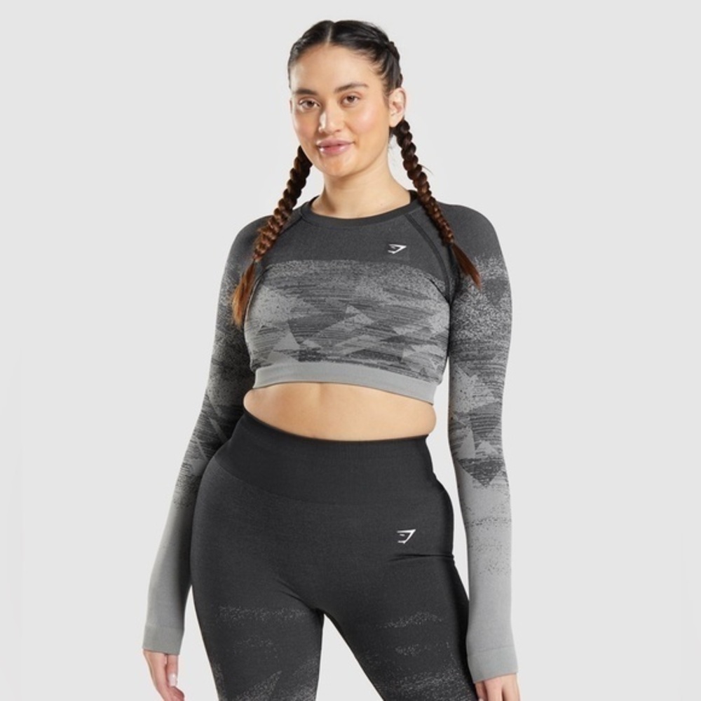 NWOT Gymshark Adapt Ombré Crop Top Medium